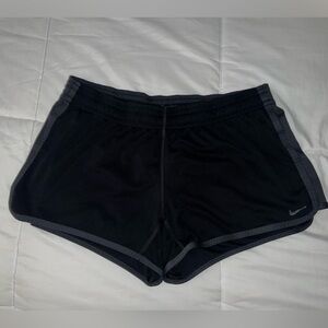 Nike DRI-FIT Women’s tempo running shorts